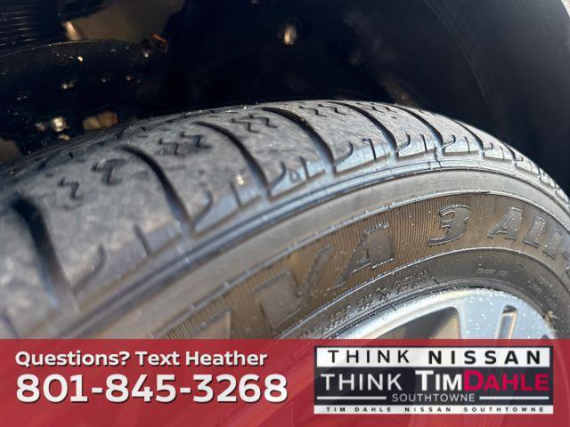 used 2019 Nissan Leaf car, priced at $13,158