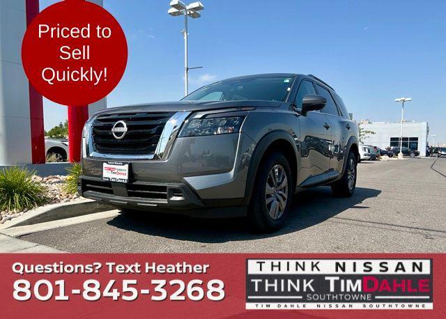 used 2024 Nissan Pathfinder car, priced at $28,979