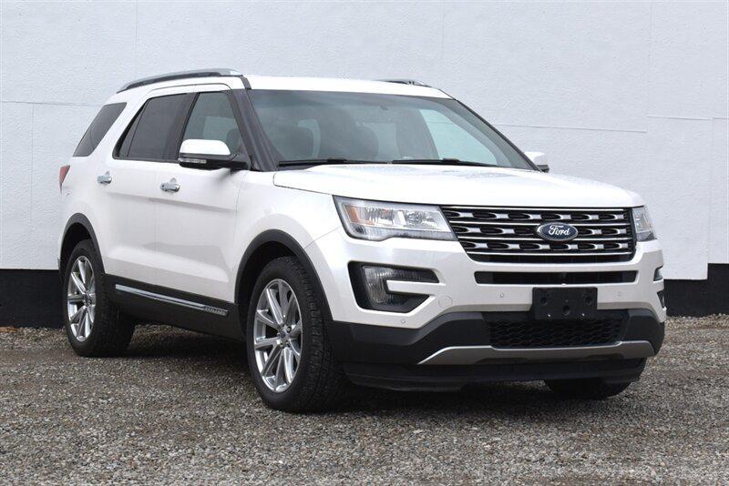 used 2016 Ford Explorer car