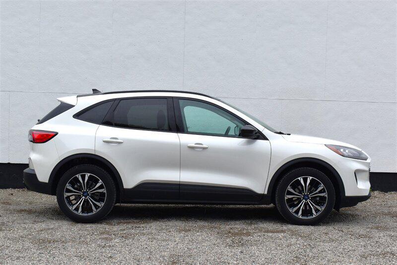 used 2022 Ford Escape car, priced at $12,991