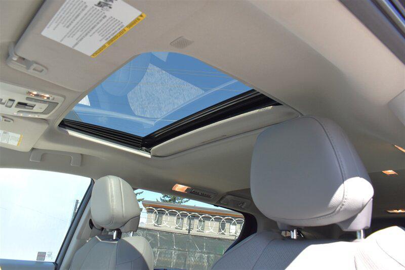 used 2024 Toyota Sienna car