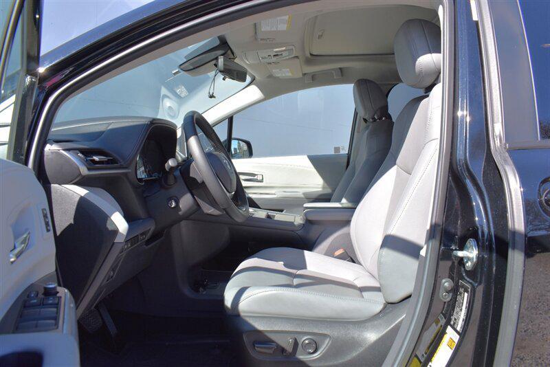 used 2024 Toyota Sienna car
