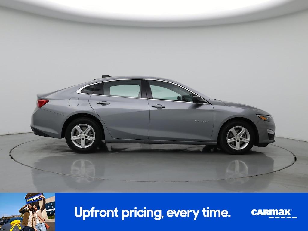used 2024 Chevrolet Malibu car, priced at $18,998
