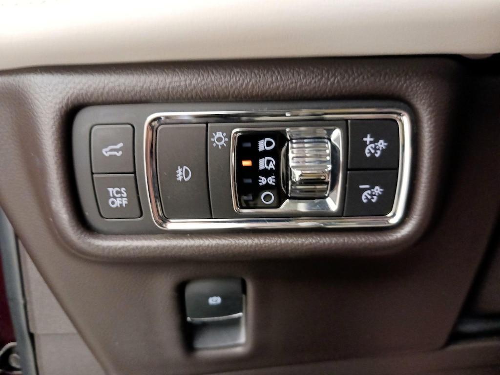 used 2021 Lincoln Nautilus car, priced at $31,998