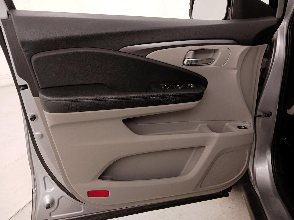 used 2017 Honda Pilot car, priced at $16,998