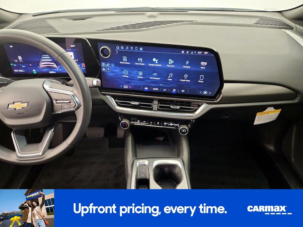 used 2025 Chevrolet Equinox EV car, priced at $27,998