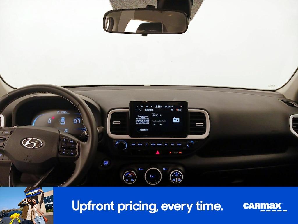 used 2025 Hyundai Venue car, priced at $22,998