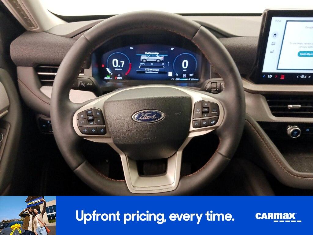 used 2025 Ford Explorer car, priced at $38,998