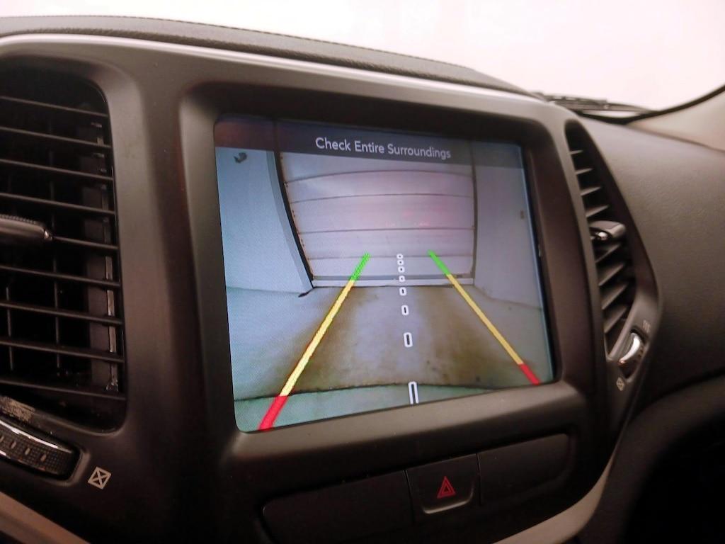 used 2016 Jeep Cherokee car, priced at $15,998