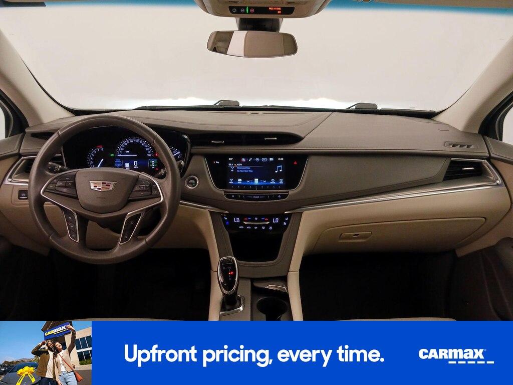 used 2017 Cadillac XT5 car, priced at $19,998