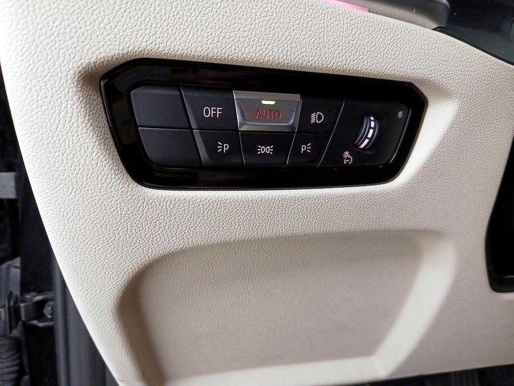 used 2022 BMW 330 car, priced at $23,998