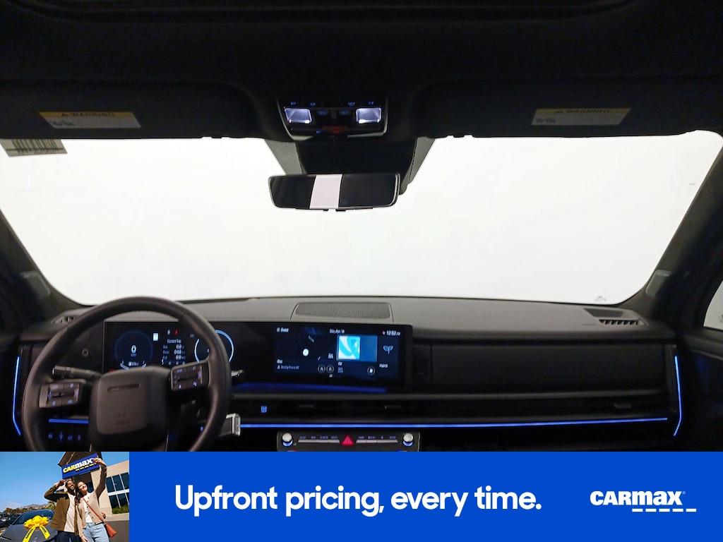 used 2024 Hyundai SANTA FE HEV car, priced at $40,998