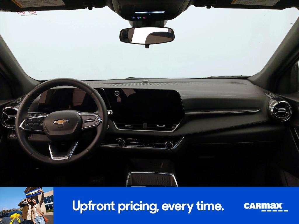 used 2025 Chevrolet Equinox car, priced at $24,998