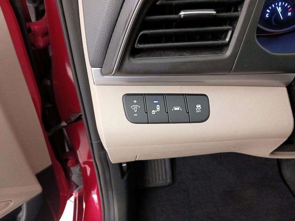 used 2020 Hyundai Elantra car, priced at $16,998