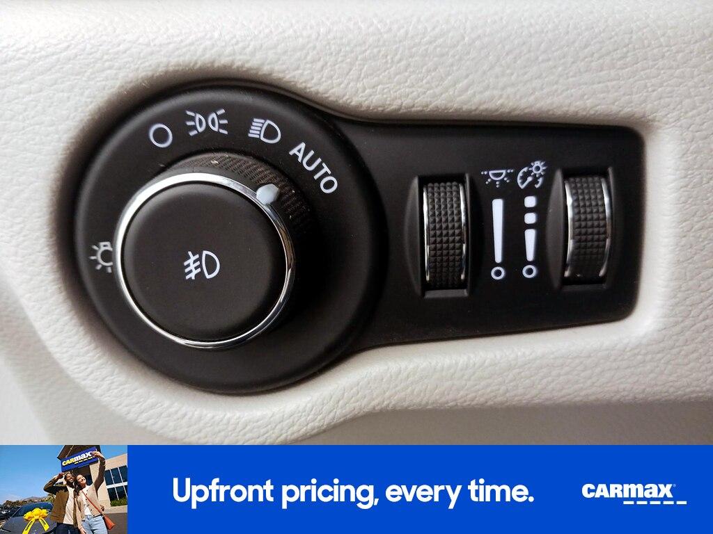 used 2017 Chrysler Pacifica car, priced at $18,998