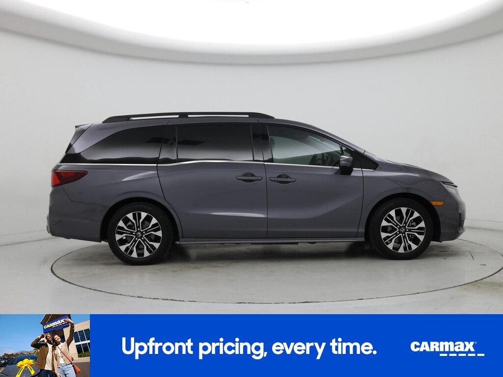 used 2025 Honda Odyssey car, priced at $45,998