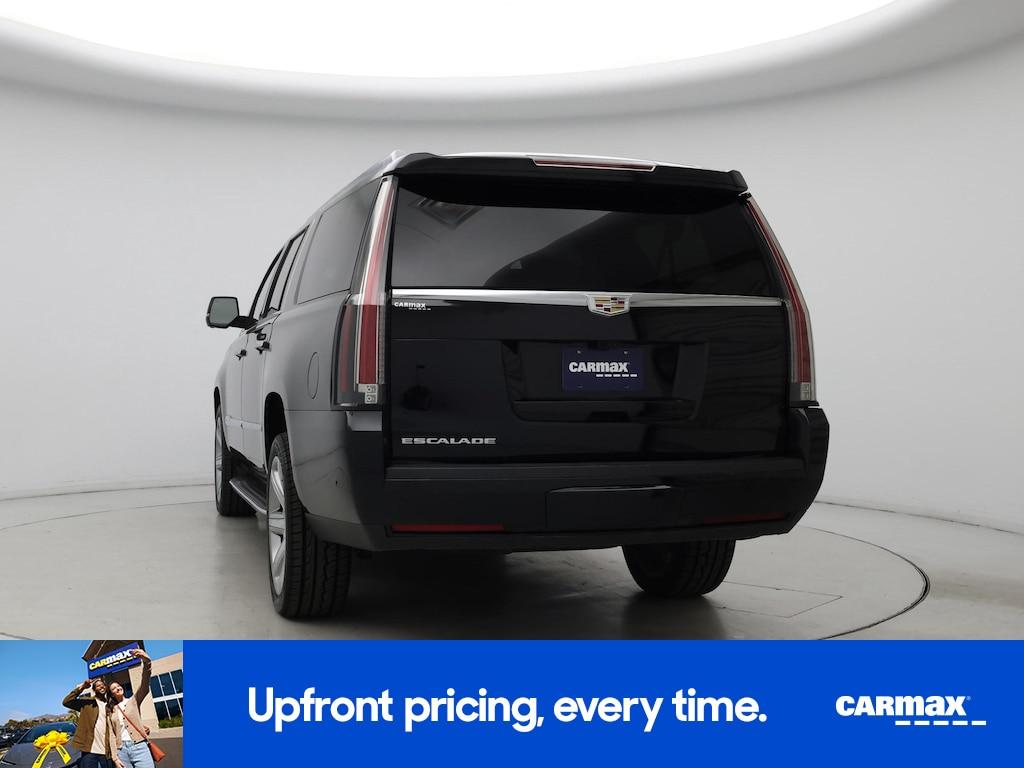 used 2020 Cadillac Escalade car, priced at $46,998