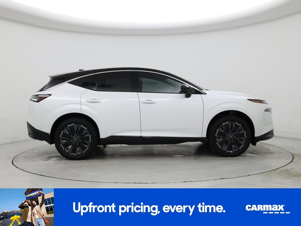 used 2025 Nissan Murano car, priced at $43,998
