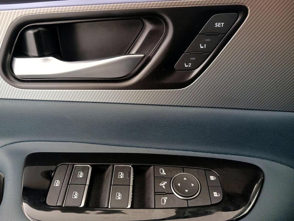 used 2025 Nissan Murano car, priced at $43,998