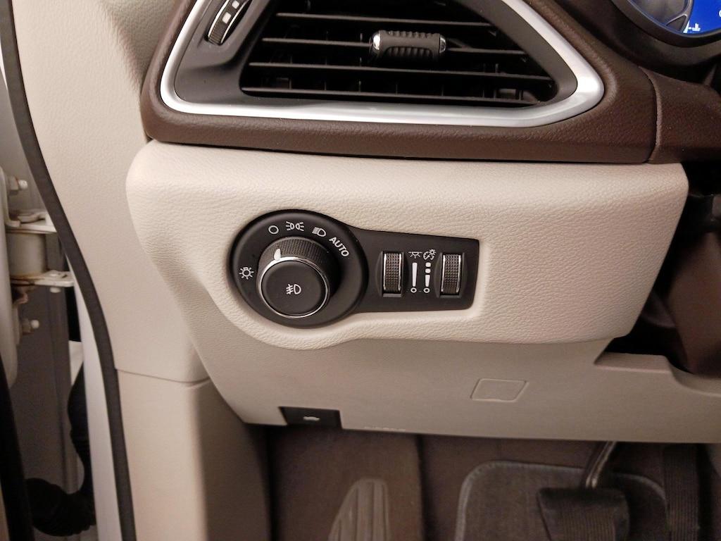 used 2018 Chrysler Pacifica car, priced at $23,998