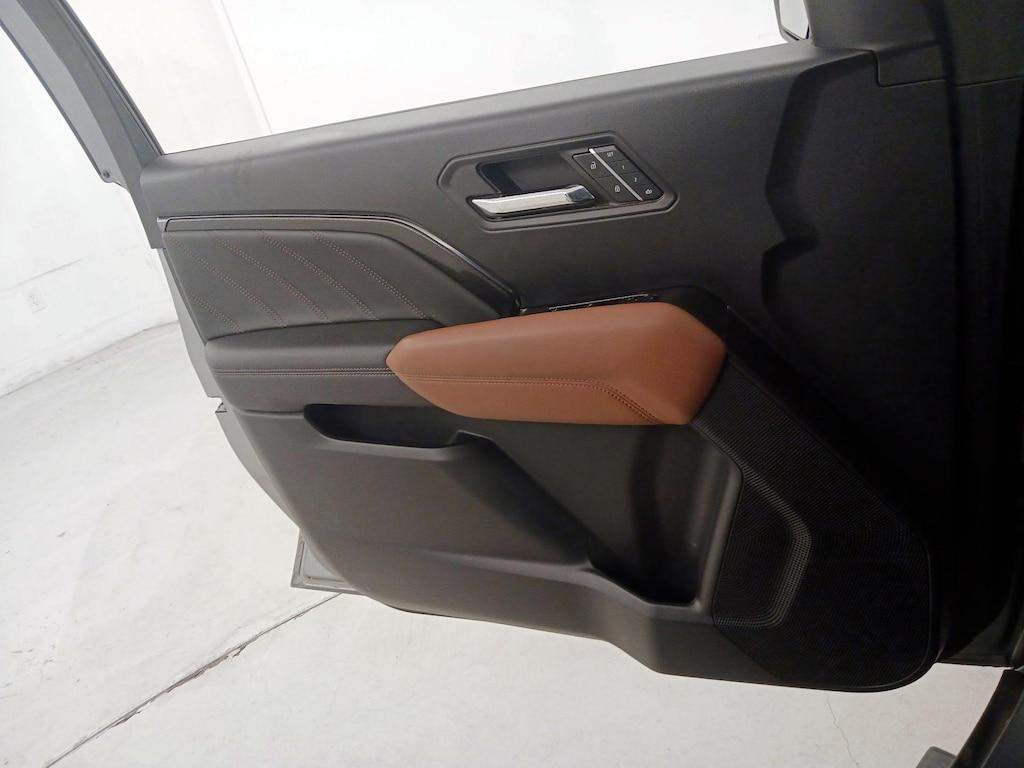 used 2023 GMC Canyon car, priced at $40,998