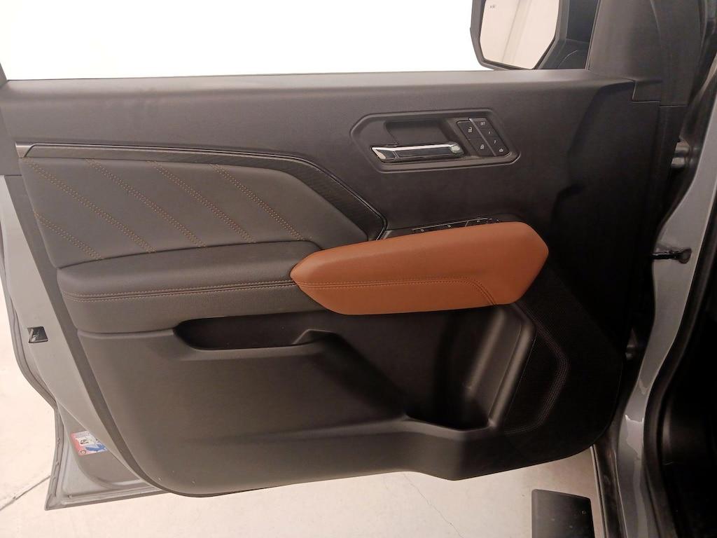 used 2023 GMC Canyon car, priced at $40,998