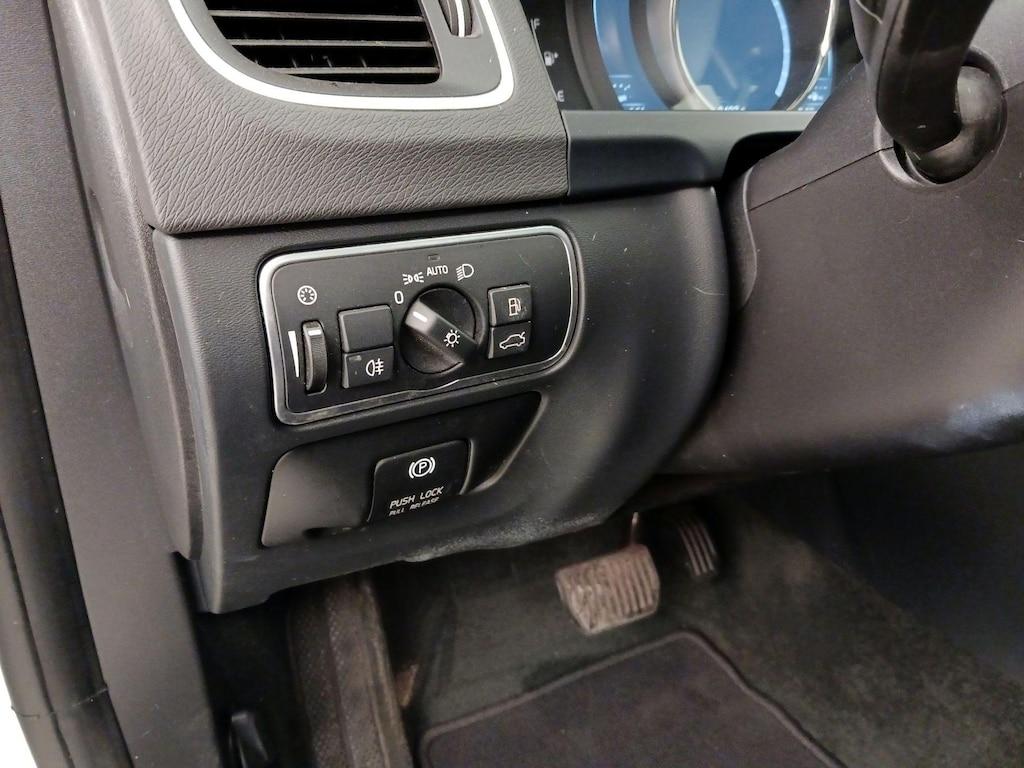 used 2015 Volvo V60 car, priced at $13,998