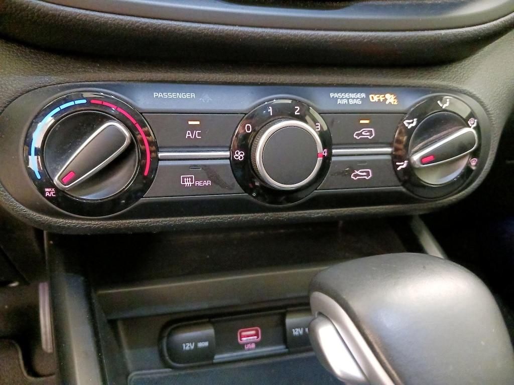 used 2021 Kia Soul car, priced at $16,998