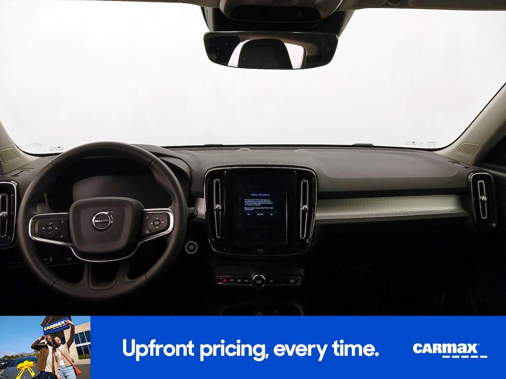 used 2020 Volvo XC40 car, priced at $24,998