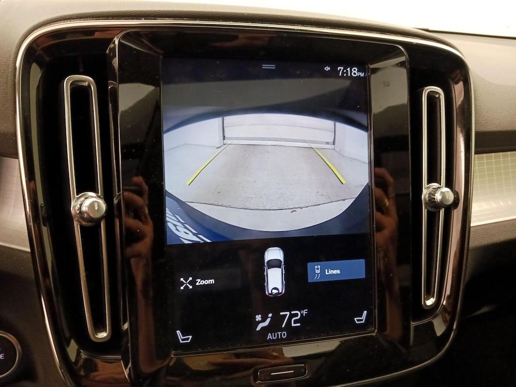 used 2020 Volvo XC40 car, priced at $24,998