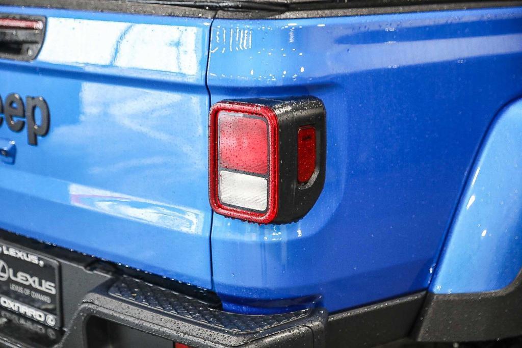 used 2025 Jeep Gladiator car, priced at $36,500