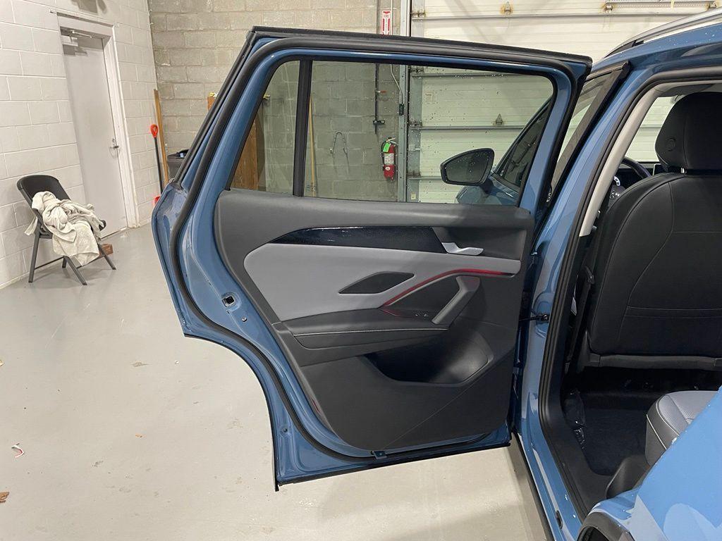 new 2026 Volkswagen Tiguan car, priced at $34,492