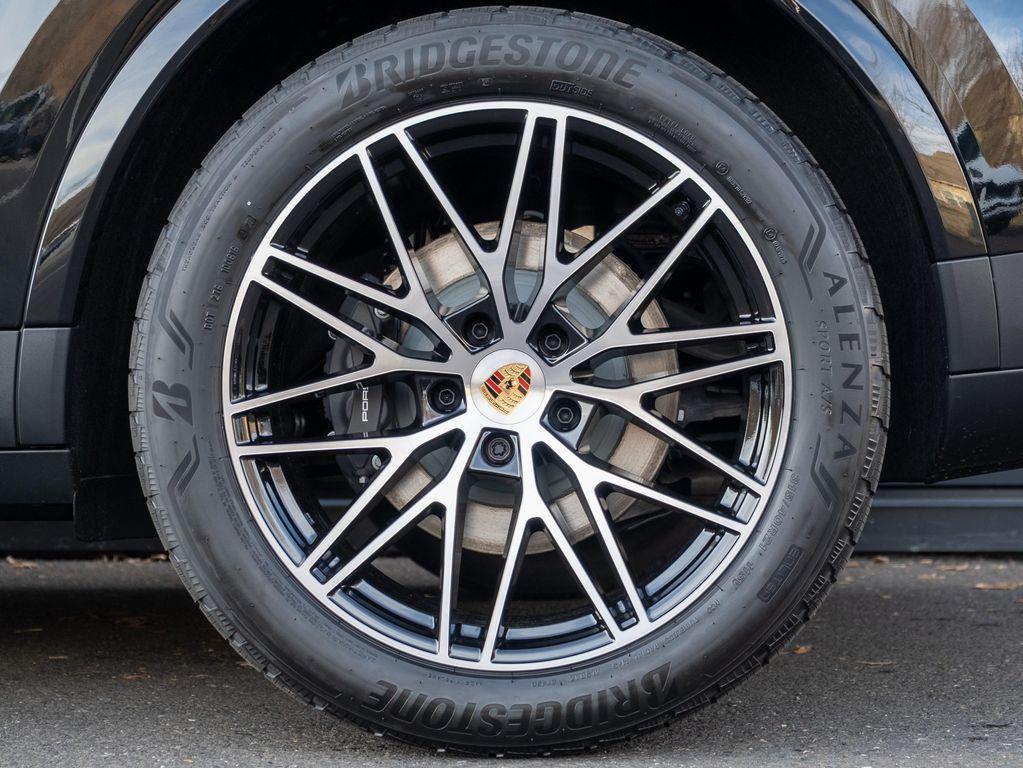 new 2026 Porsche Cayenne car, priced at $106,870