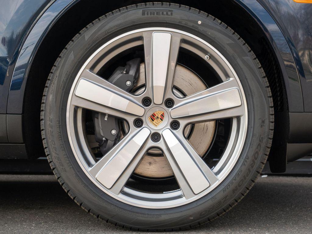 new 2026 Porsche Cayenne car, priced at $128,650