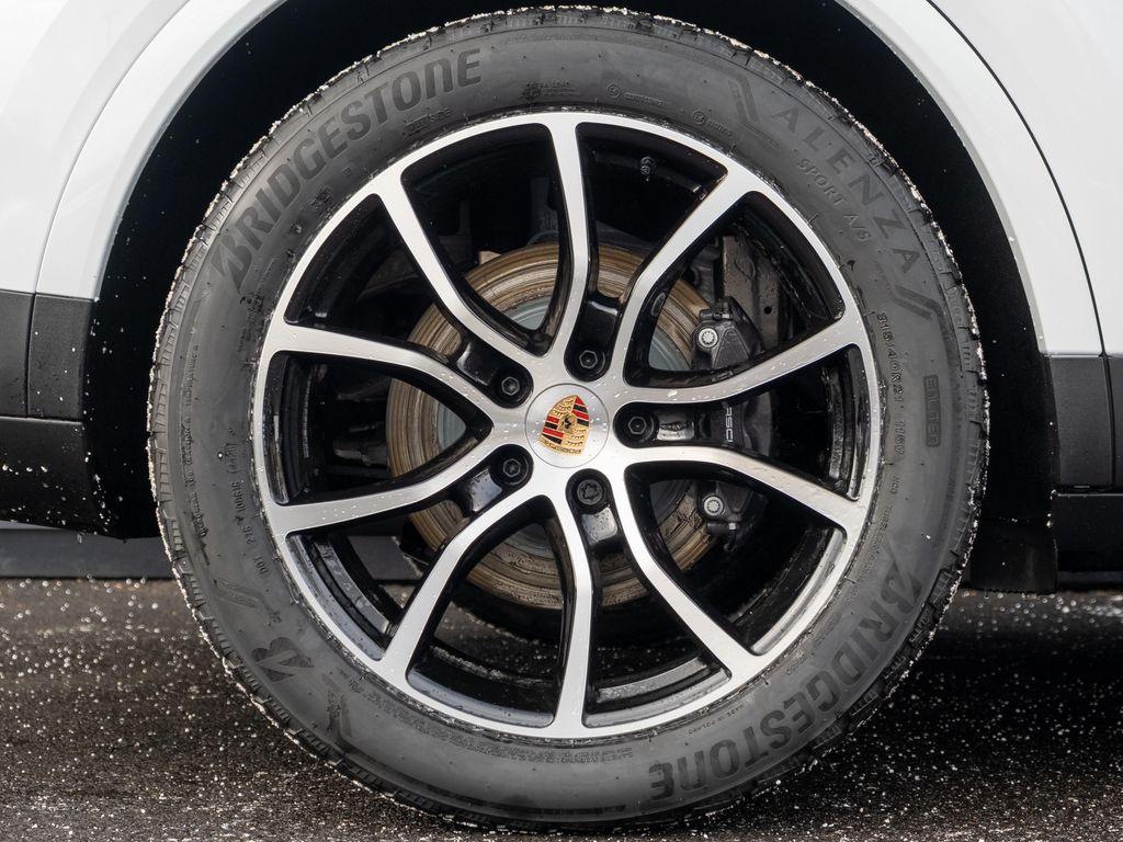 new 2026 Porsche Cayenne car, priced at $111,270