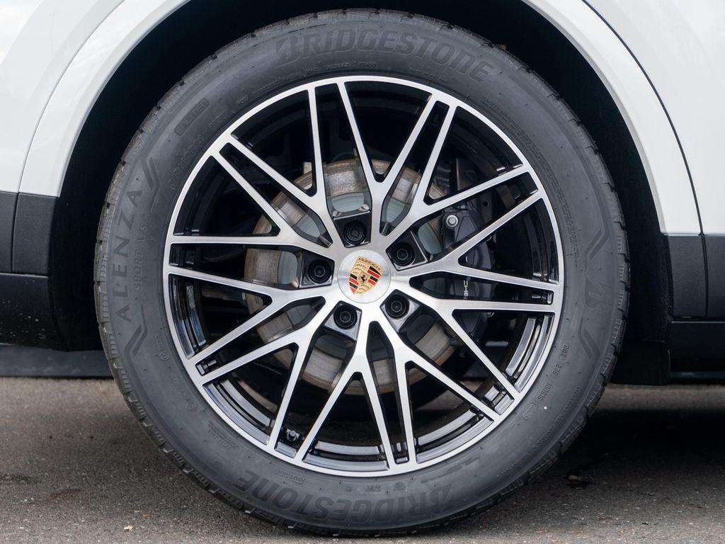 new 2026 Porsche Cayenne car, priced at $104,040