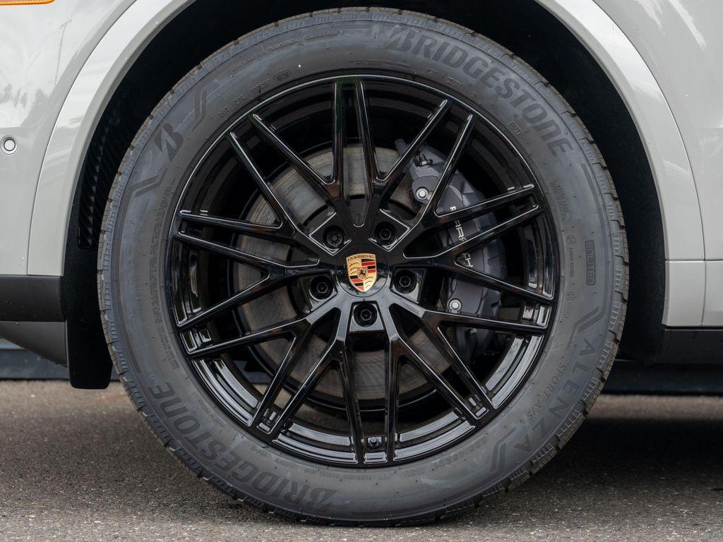 new 2026 Porsche Cayenne car, priced at $115,840