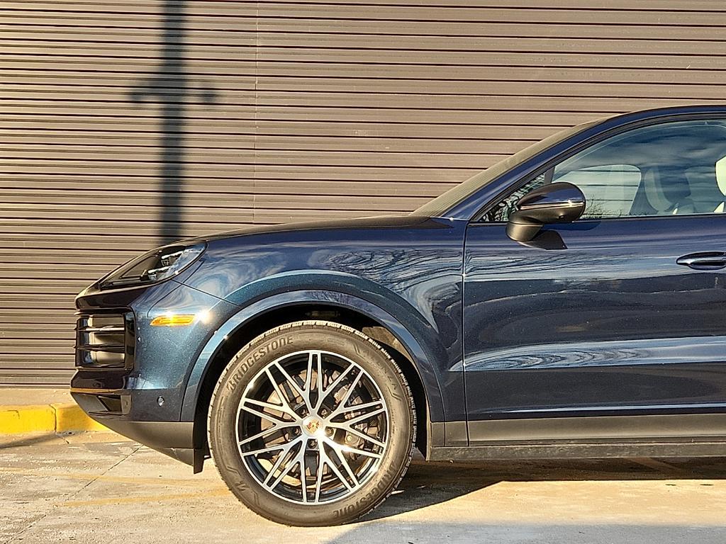 used 2025 Porsche Cayenne car, priced at $93,998