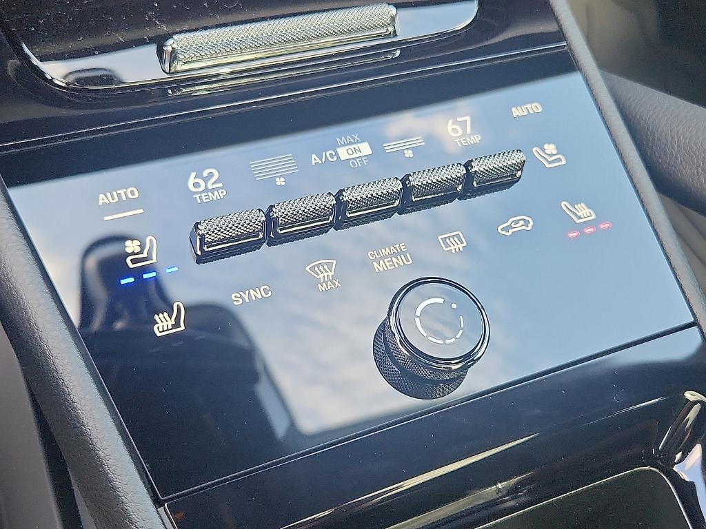 new 2026 Porsche Cayenne car, priced at $115,250