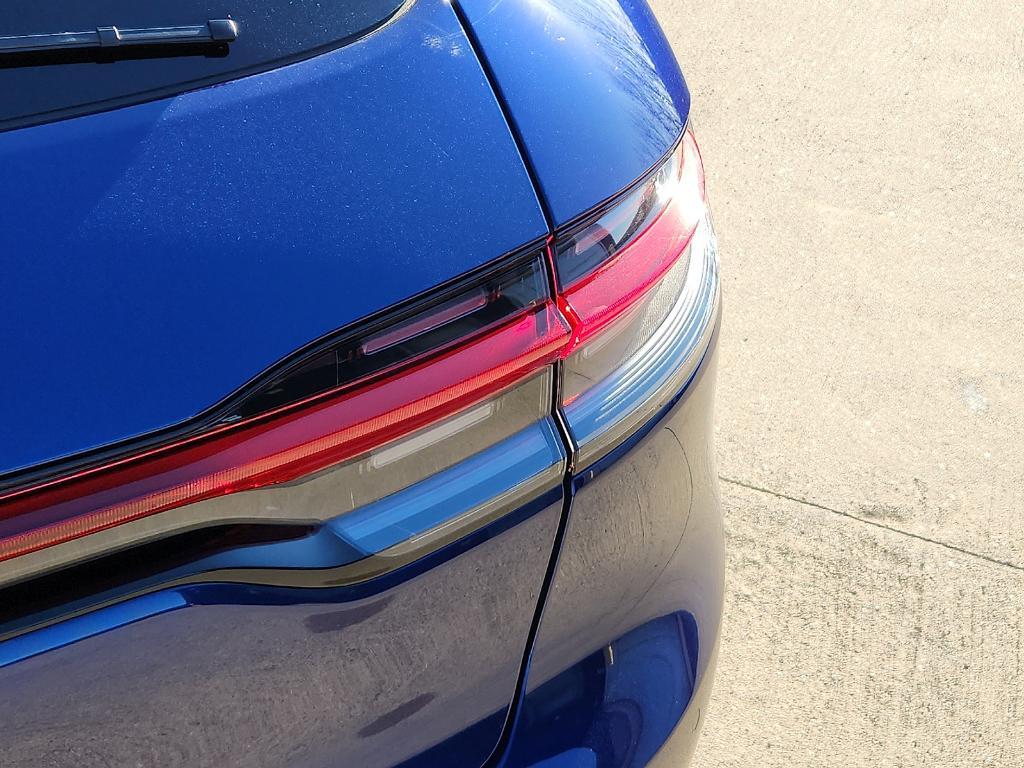 used 2025 Porsche Macan car, priced at $61,998