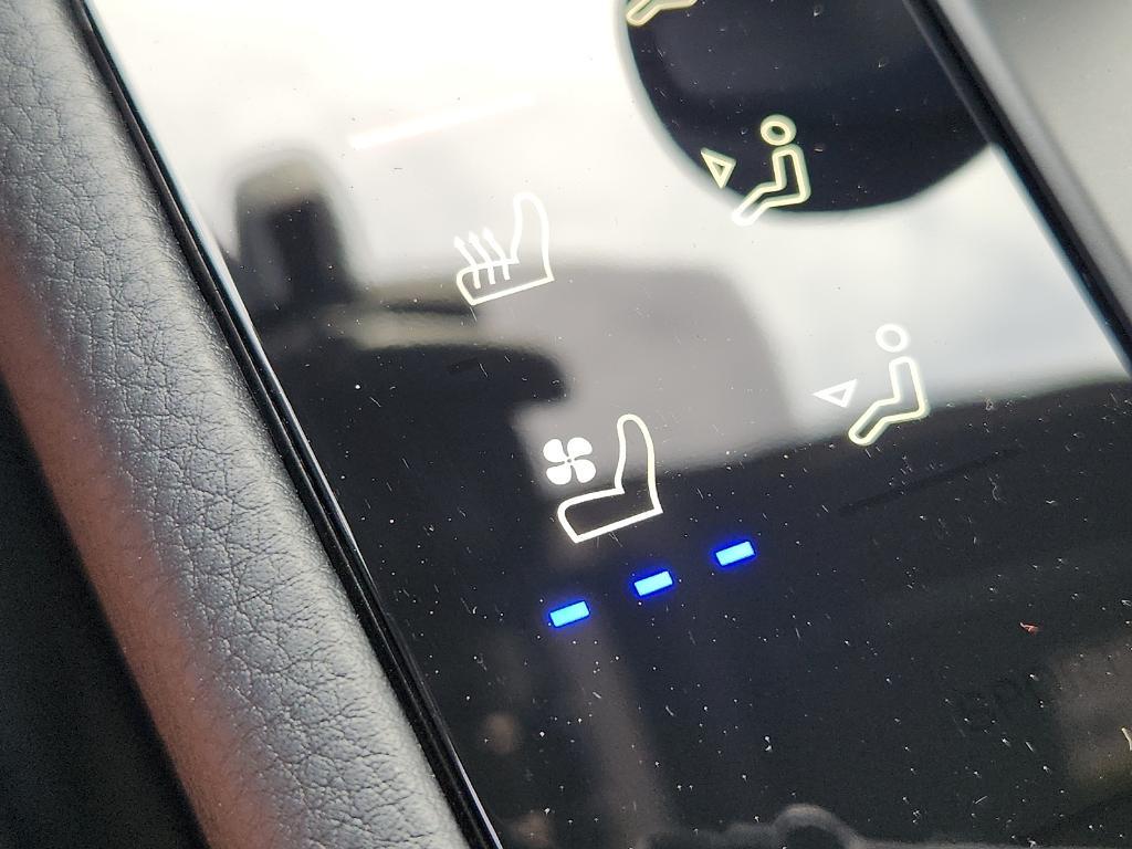 new 2026 Porsche Macan car, priced at $100,920