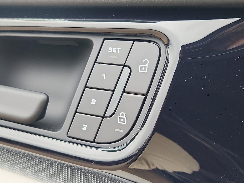 new 2026 Porsche Panamera car, priced at $148,220