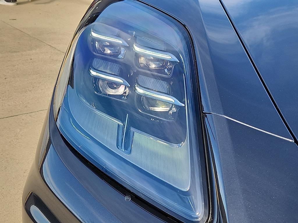 new 2026 Porsche Panamera car, priced at $149,700