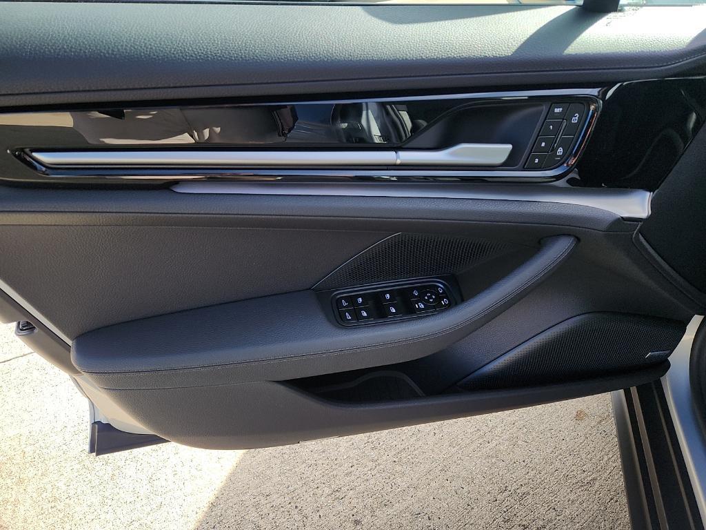 new 2026 Porsche Panamera car, priced at $142,360