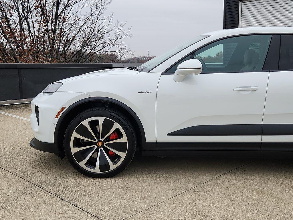 used 2025 Porsche Macan car, priced at $90,999