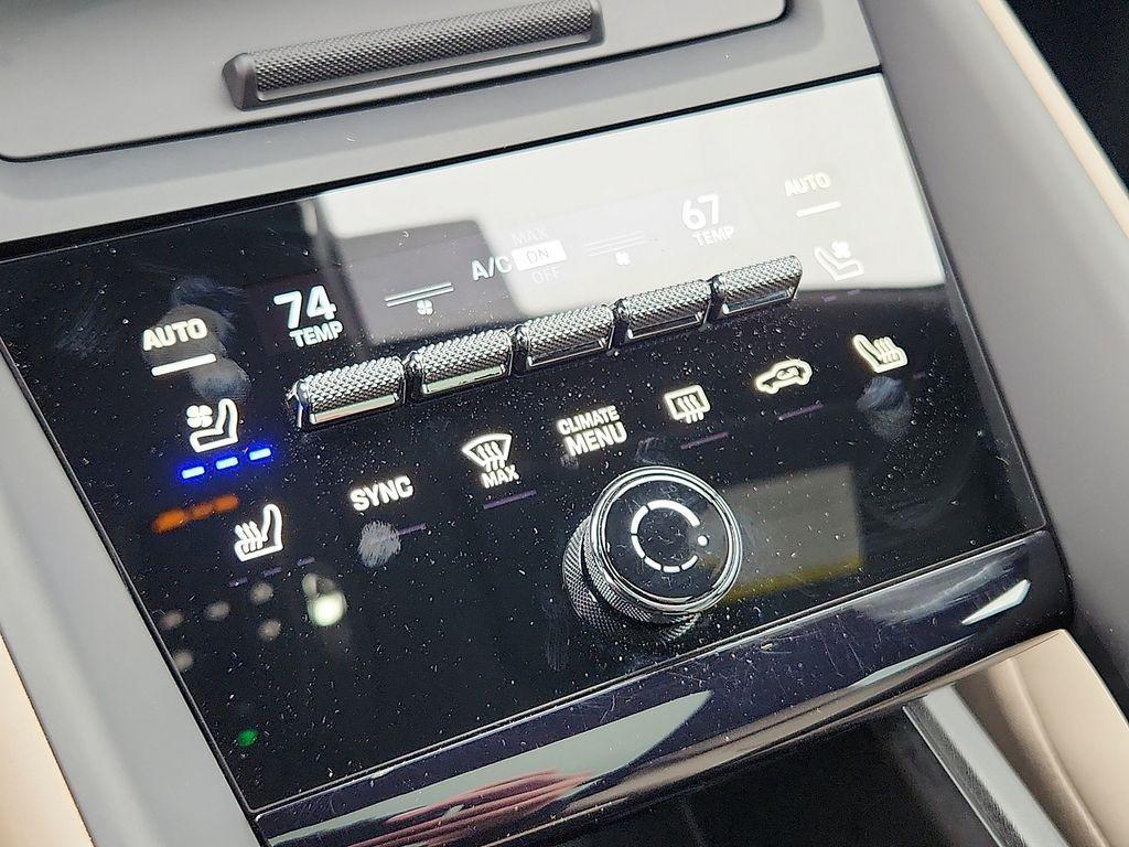 used 2025 Porsche Macan car, priced at $90,999