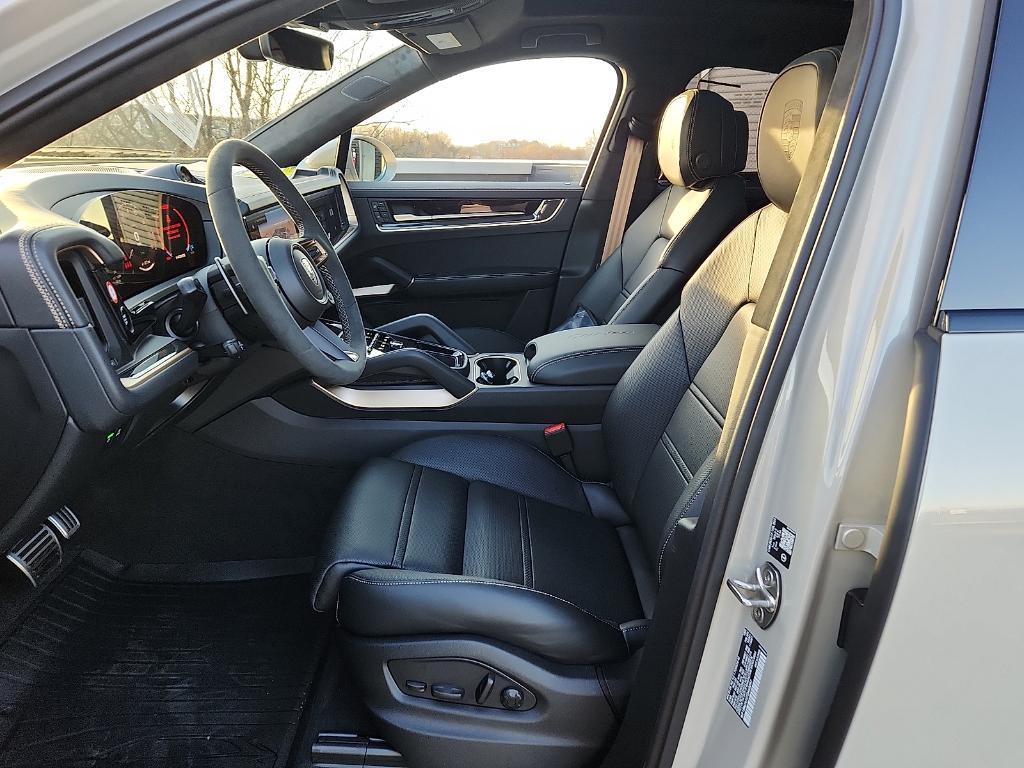 new 2026 Porsche Cayenne car, priced at $205,590