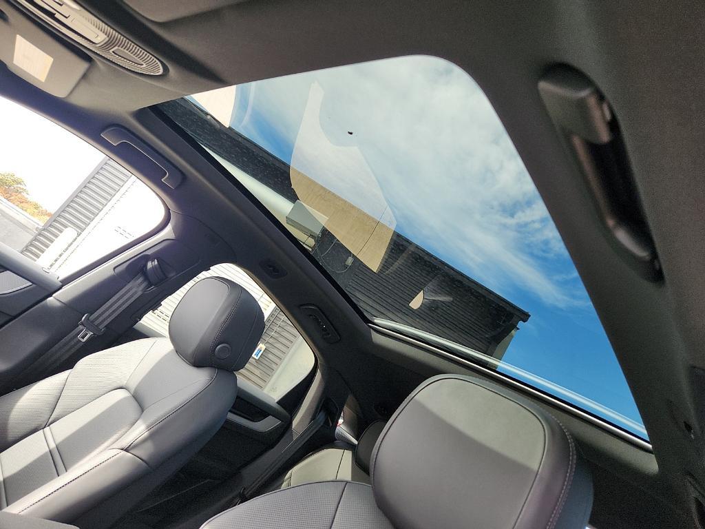 new 2026 Porsche Cayenne car, priced at $108,530