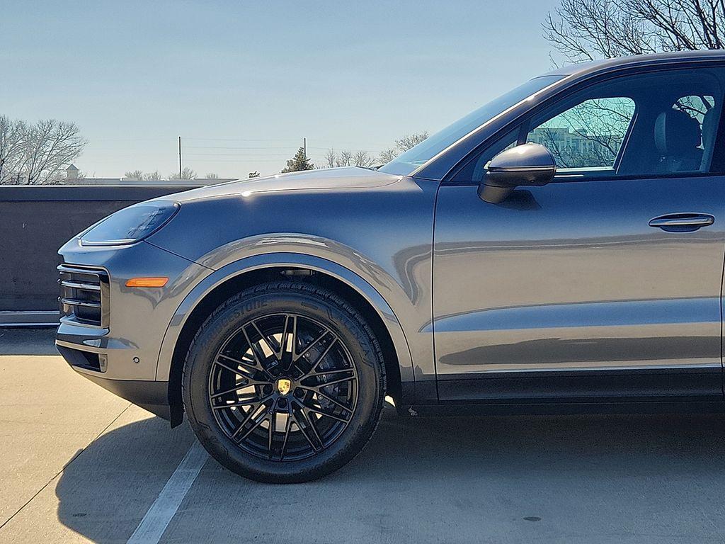 used 2024 Porsche Cayenne car, priced at $77,900