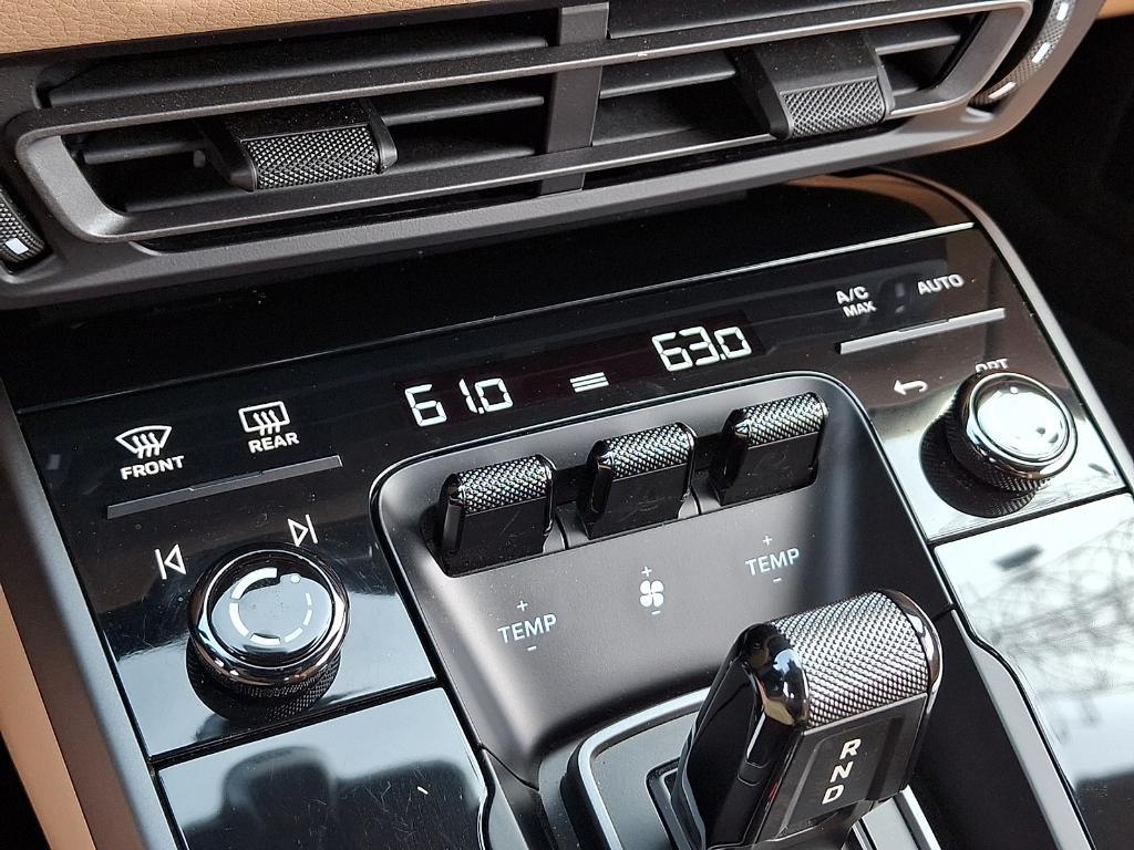 used 2023 Porsche 911 car, priced at $139,999